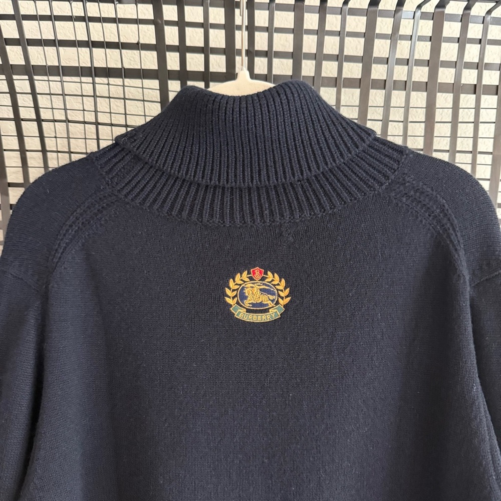 Burberry crest Navy Cashmere Knit Logo Embroidered Turtle Sweater
